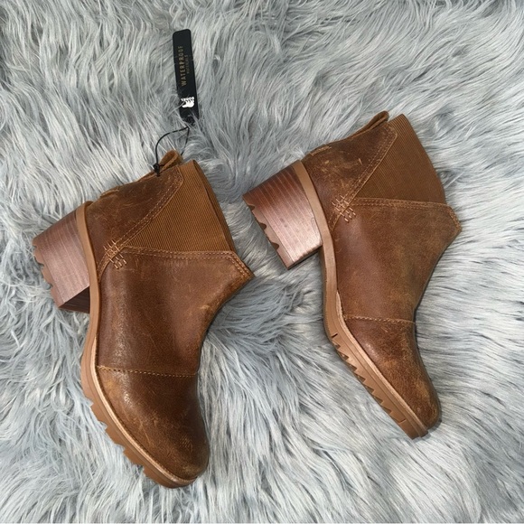 NWOT Women’s Sorel Cate Chelsea brown boots size 7 - Picture 1 of 7